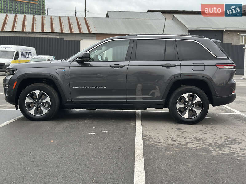 Внедорожник / Кроссовер Jeep Grand Cherokee 2022 в Киеве