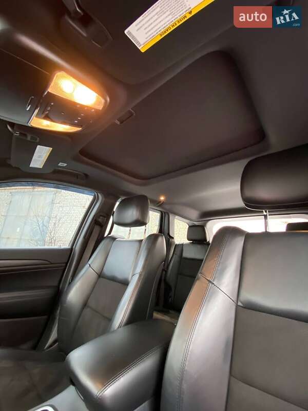 Внедорожник / Кроссовер Jeep Grand Cherokee 2020 в Глухове