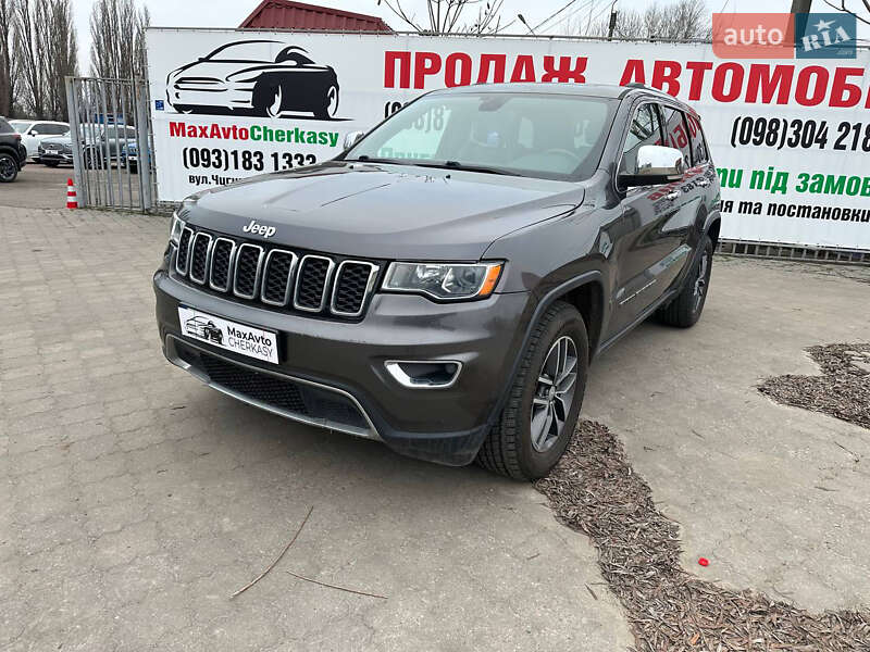 Внедорожник / Кроссовер Jeep Grand Cherokee 2018 в Черкассах
