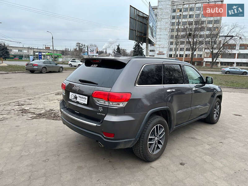 Внедорожник / Кроссовер Jeep Grand Cherokee 2018 в Черкассах