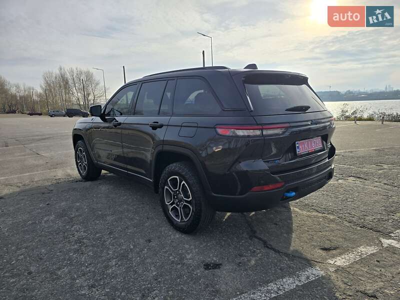 Внедорожник / Кроссовер Jeep Grand Cherokee 2022 в Киеве