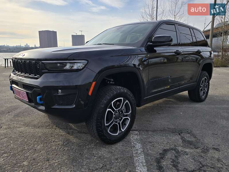 Внедорожник / Кроссовер Jeep Grand Cherokee 2022 в Киеве