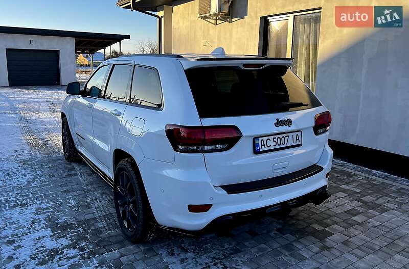 Внедорожник / Кроссовер Jeep Grand Cherokee 2020 в Луцке