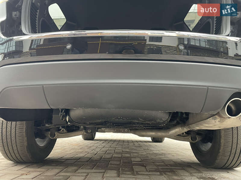 Внедорожник / Кроссовер Jeep Grand Cherokee 2021 в Киеве