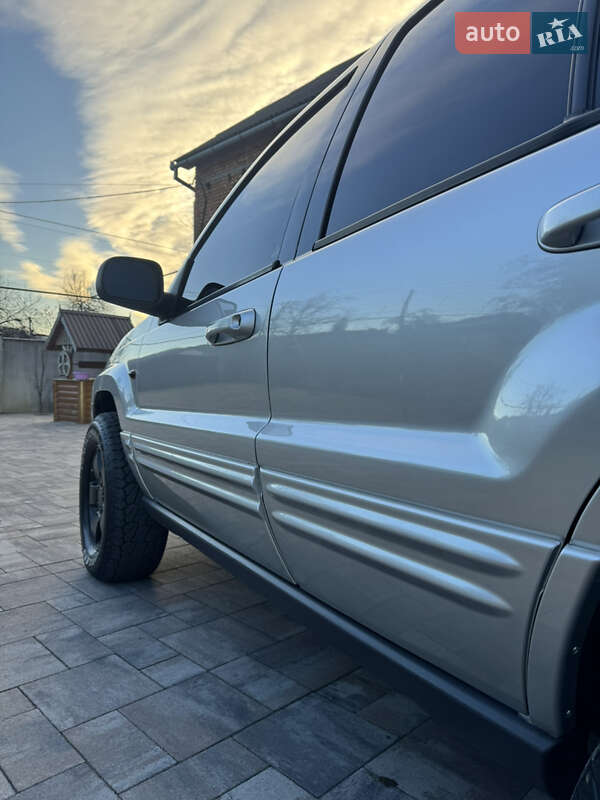 Позашляховик / Кросовер Jeep Grand Cherokee 2004 в Мукачевому фото 26 Позашляховик / Кросовер Jeep Grand Cherokee 2004 в Мукачевому