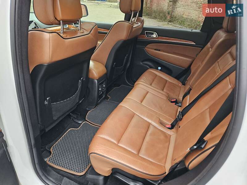 Внедорожник / Кроссовер Jeep Grand Cherokee 2012 в Киеве