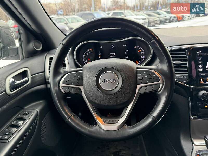 Внедорожник / Кроссовер Jeep Grand Cherokee 2021 в Киеве