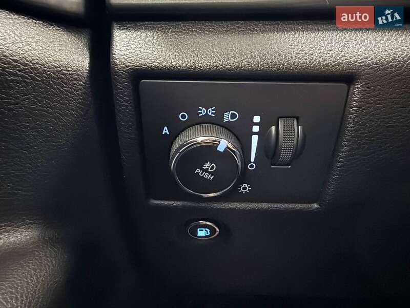 Внедорожник / Кроссовер Jeep Grand Cherokee 2020 в Киеве