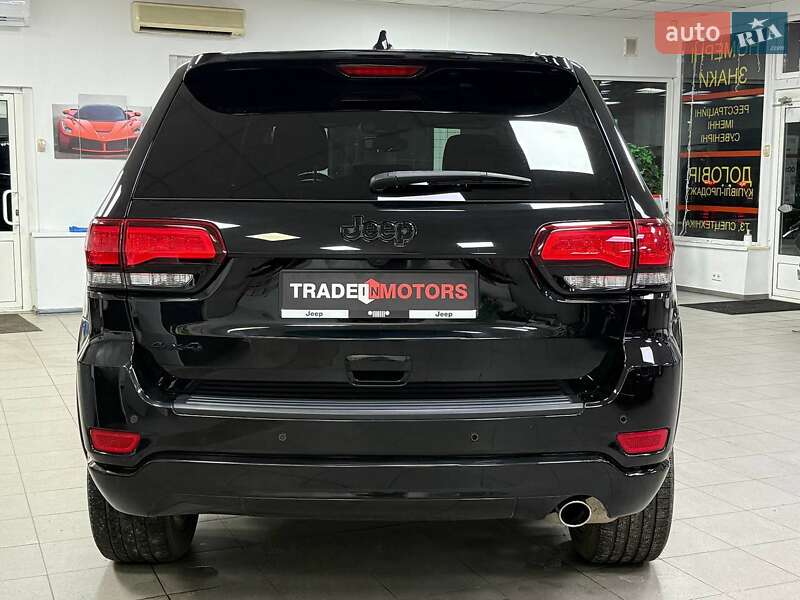 Внедорожник / Кроссовер Jeep Grand Cherokee 2020 в Киеве