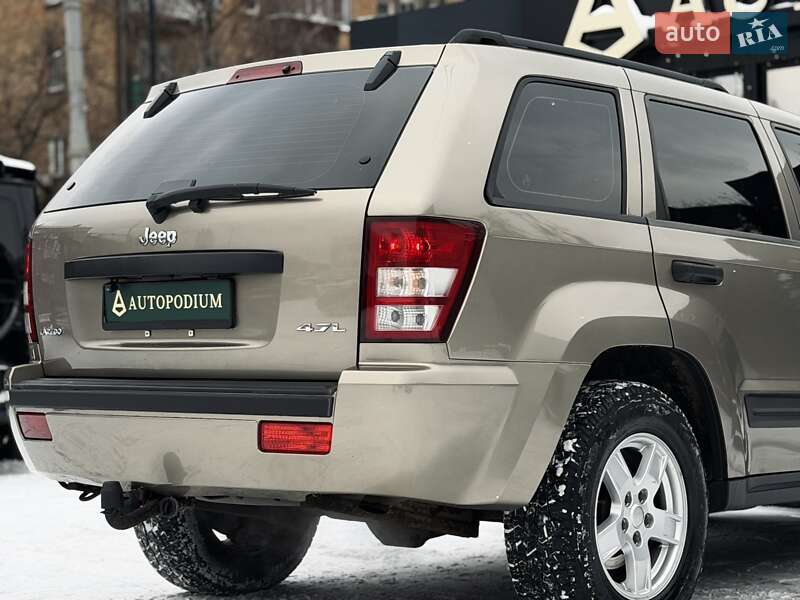 Внедорожник / Кроссовер Jeep Grand Cherokee 2005 в Киеве