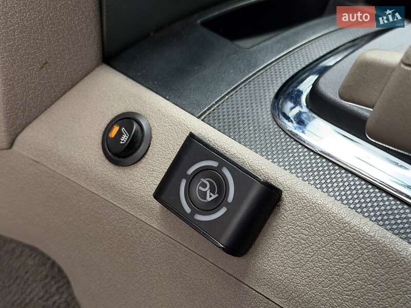 Внедорожник / Кроссовер Jeep Grand Cherokee 2005 в Киеве