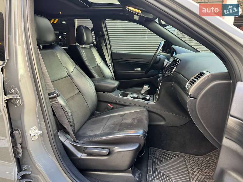 Позашляховик / Кросовер Jeep Grand Cherokee 2021 в Києві фото 12 Позашляховик / Кросовер Jeep Grand Cherokee 2021 в Києві