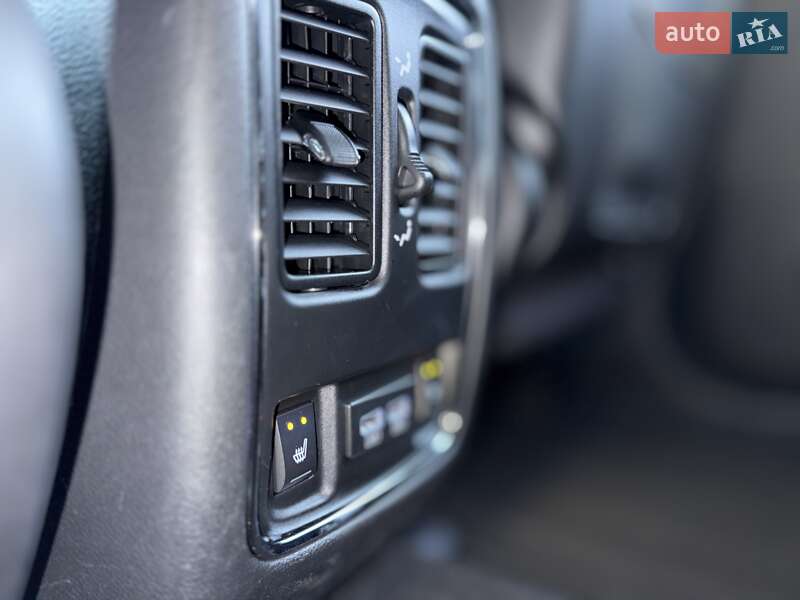 Внедорожник / Кроссовер Jeep Grand Cherokee 2019 в Киеве