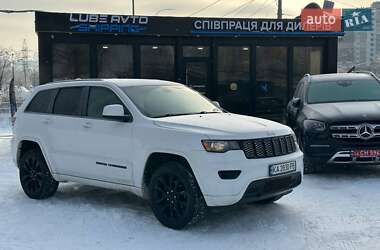 Внедорожник / Кроссовер Jeep Grand Cherokee 2019 в Киеве