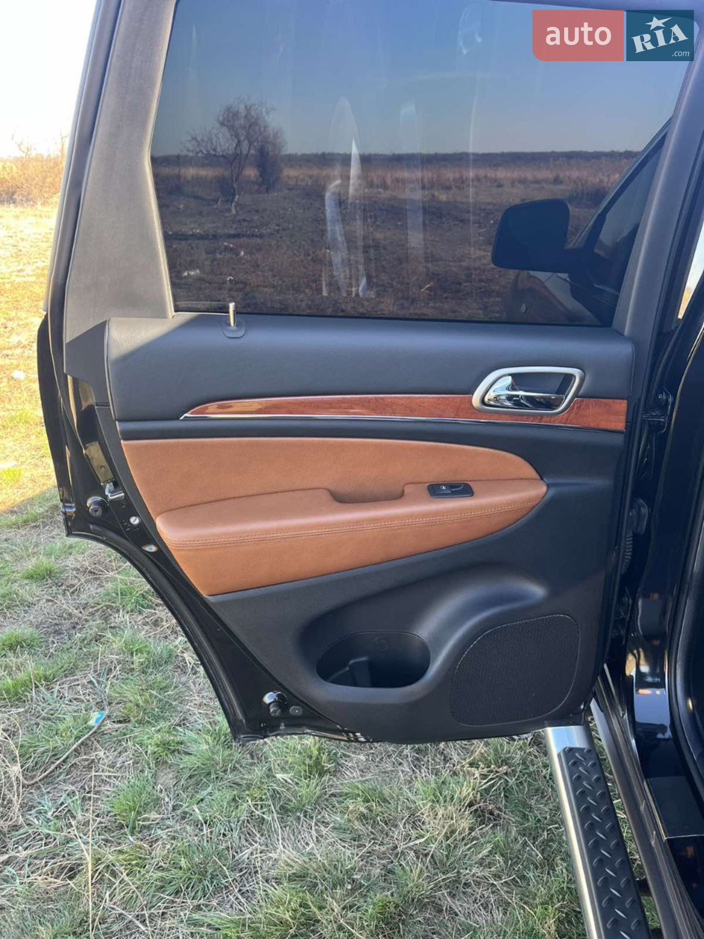 2012 Jeep Grand Cherokee - мініатюра 16