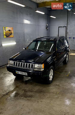 Позашляховик / Кросовер Jeep Grand Cherokee 1994 в Києві