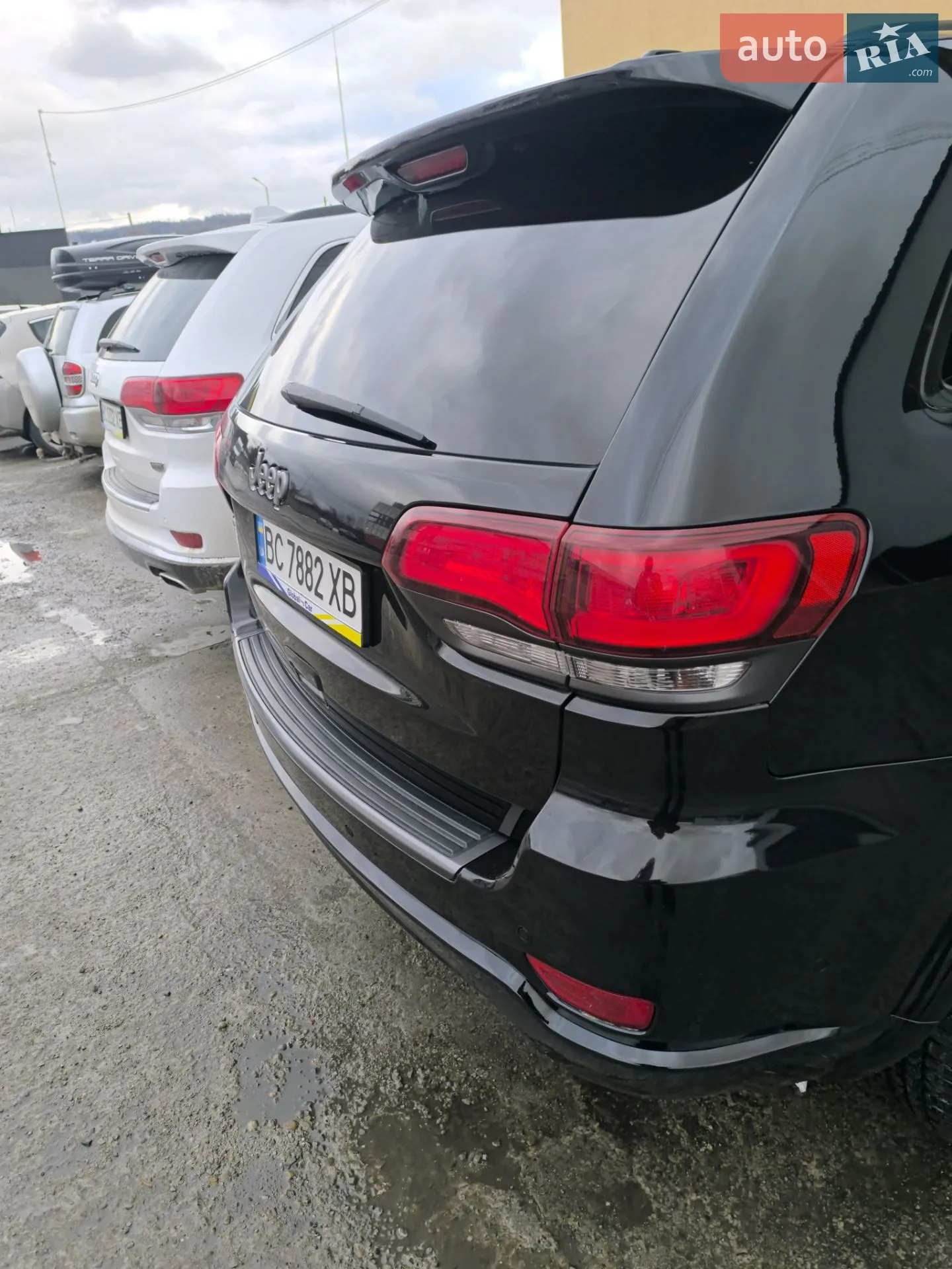 2020 Jeep Grand Cherokee - мініатюра 35