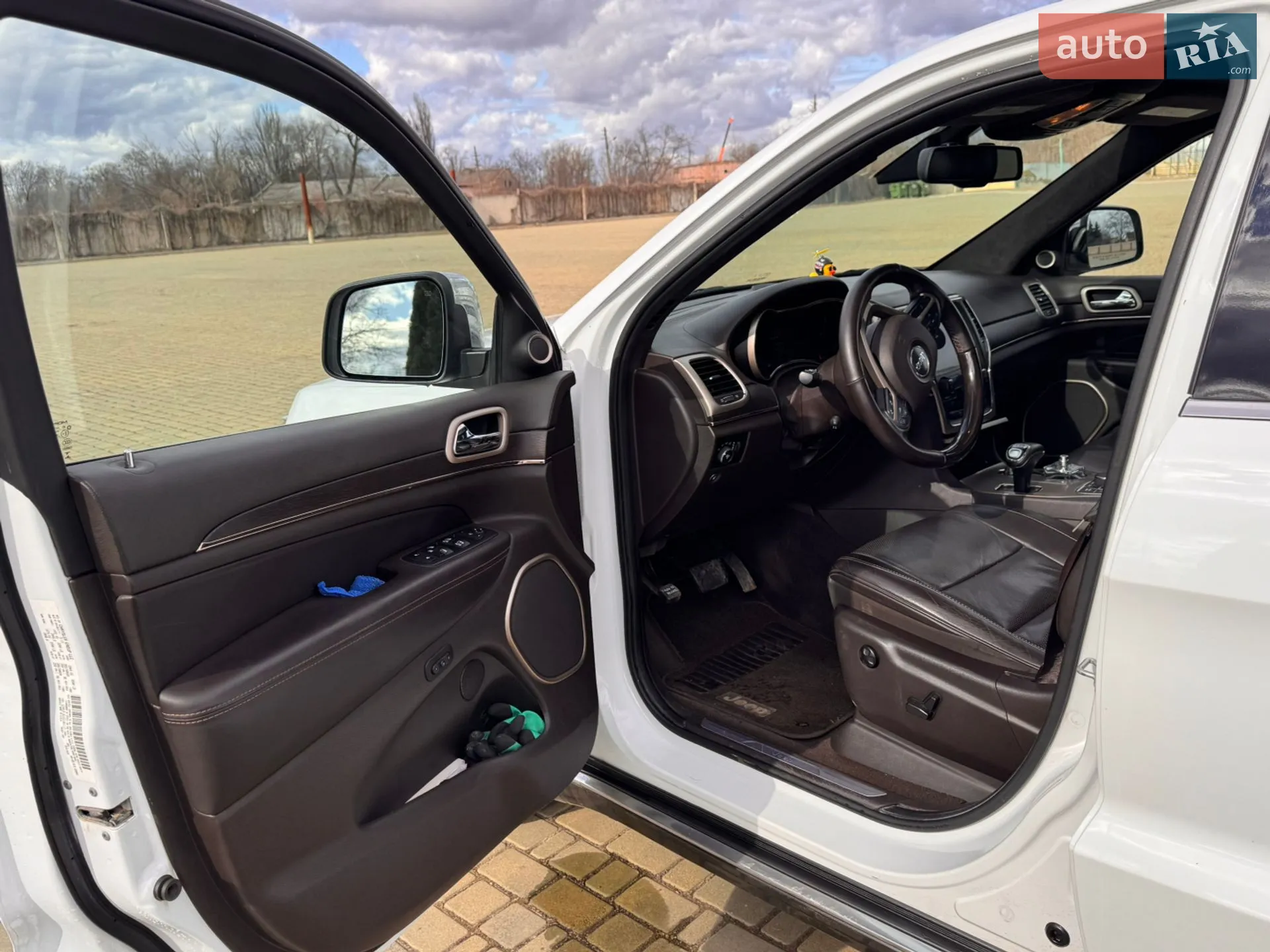 2013 Jeep Grand Cherokee - мініатюра 27