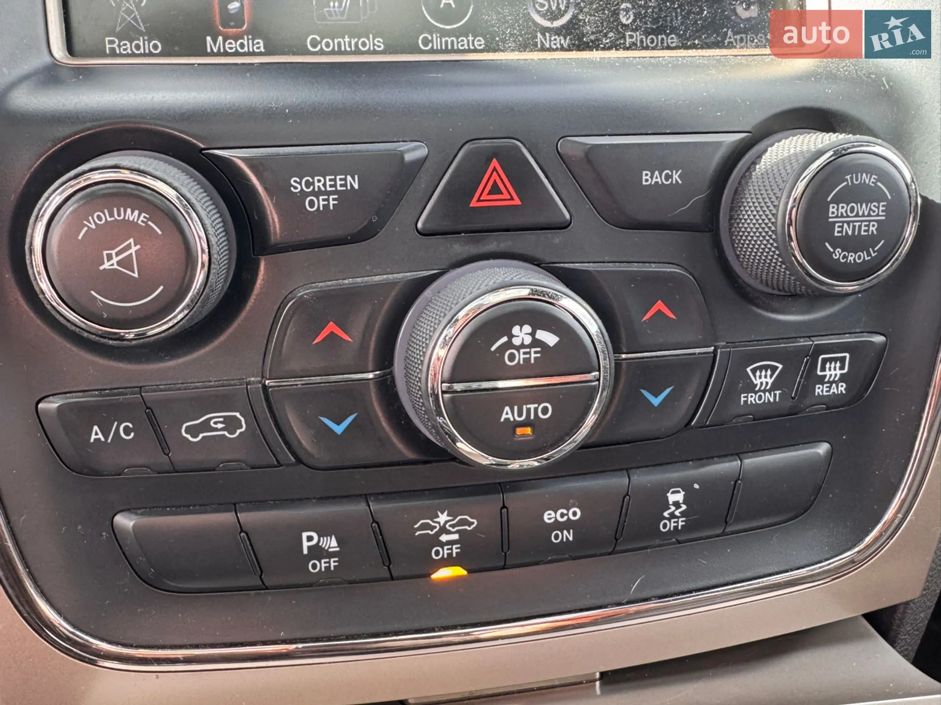 2013 Jeep Grand Cherokee - мініатюра 33