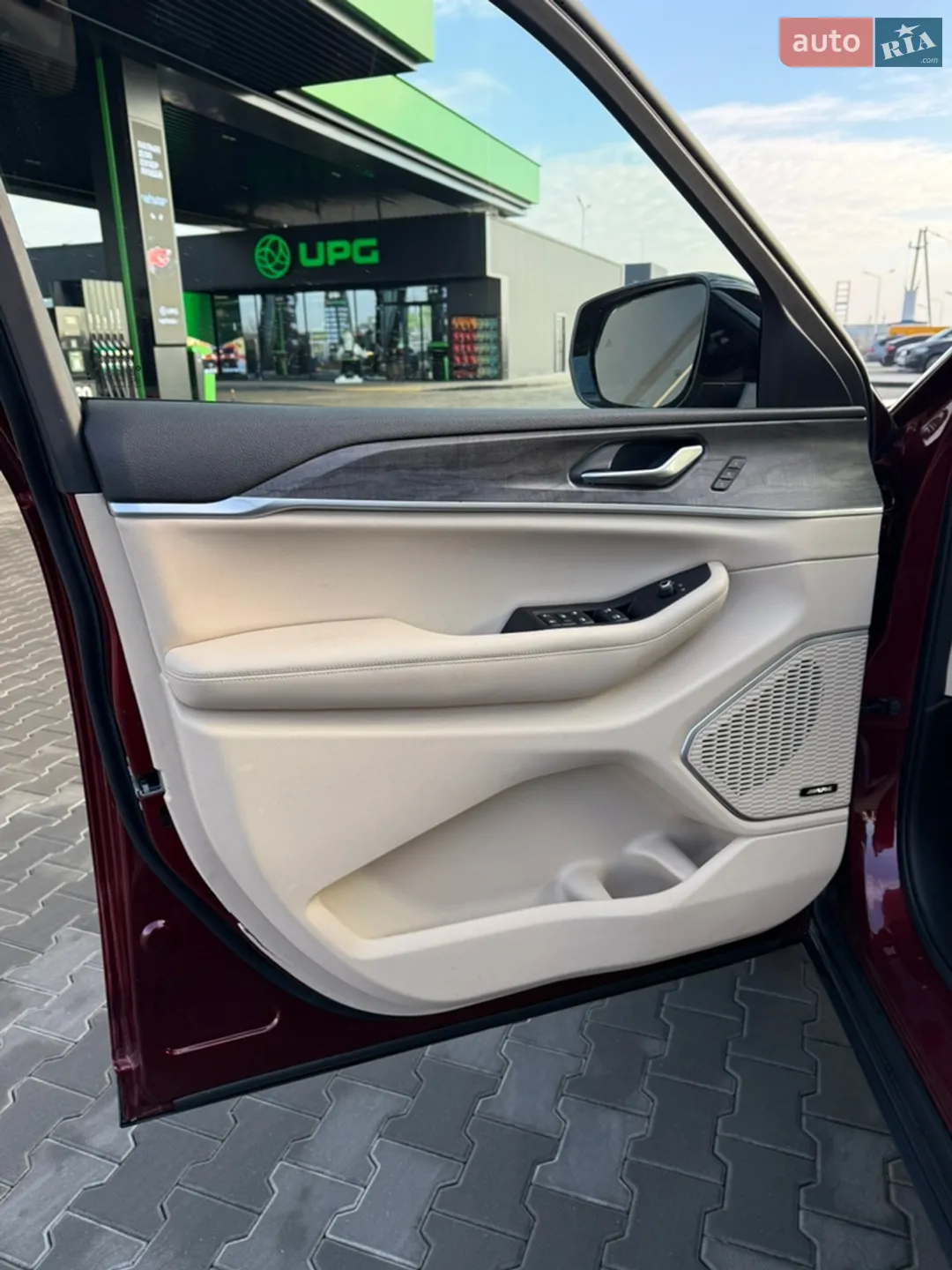2022 Jeep Grand Cherokee - мініатюра 9