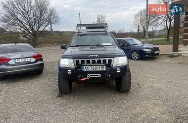 Внедорожник / Кроссовер Jeep Grand Cherokee 2002 в Тячеве