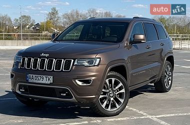 Позашляховик / Кросовер Jeep Grand Cherokee 2018 в Києві