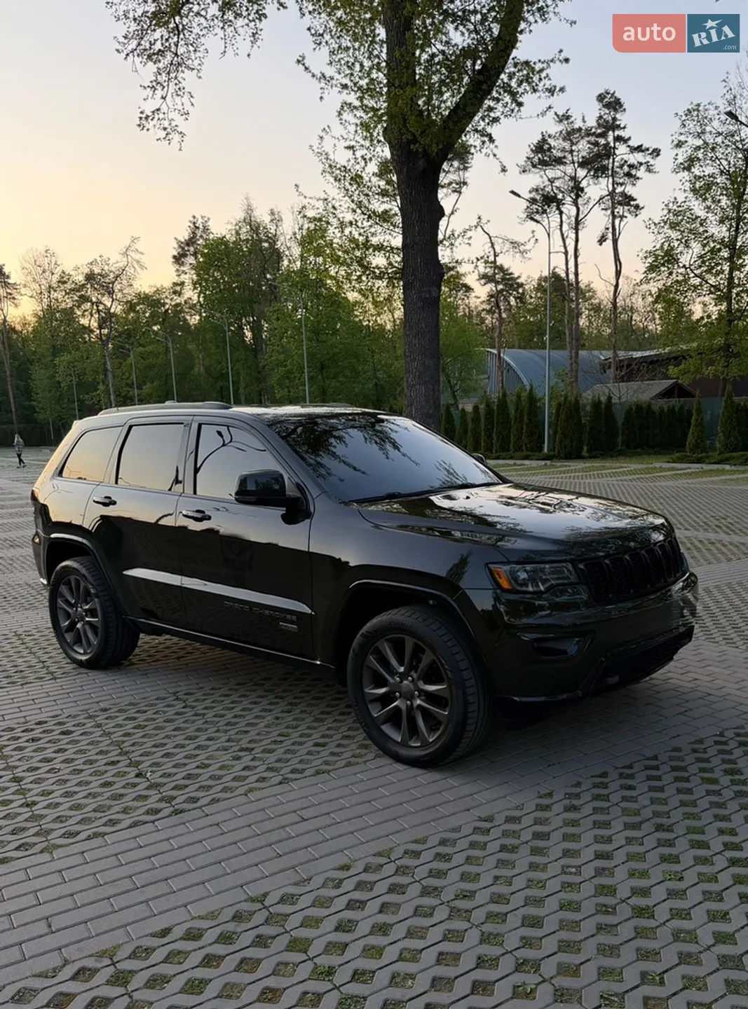 2016 Jeep Grand Cherokee - мініатюра 15