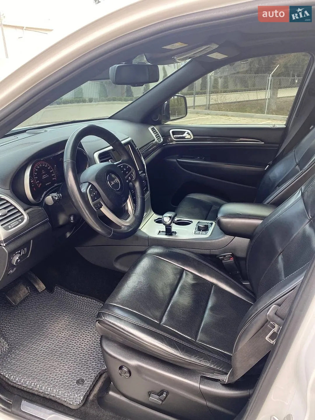 2015 Jeep Grand Cherokee - мініатюра 24