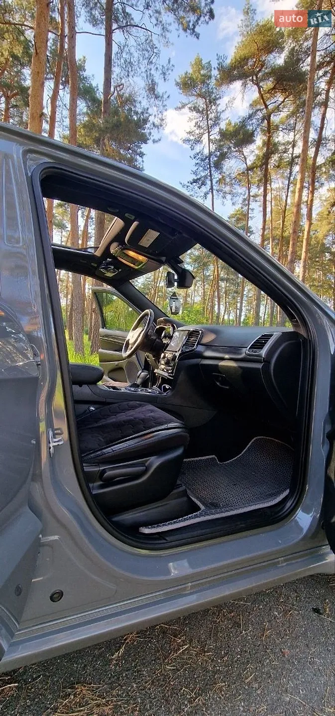 2020 Jeep Grand Cherokee - мініатюра 19