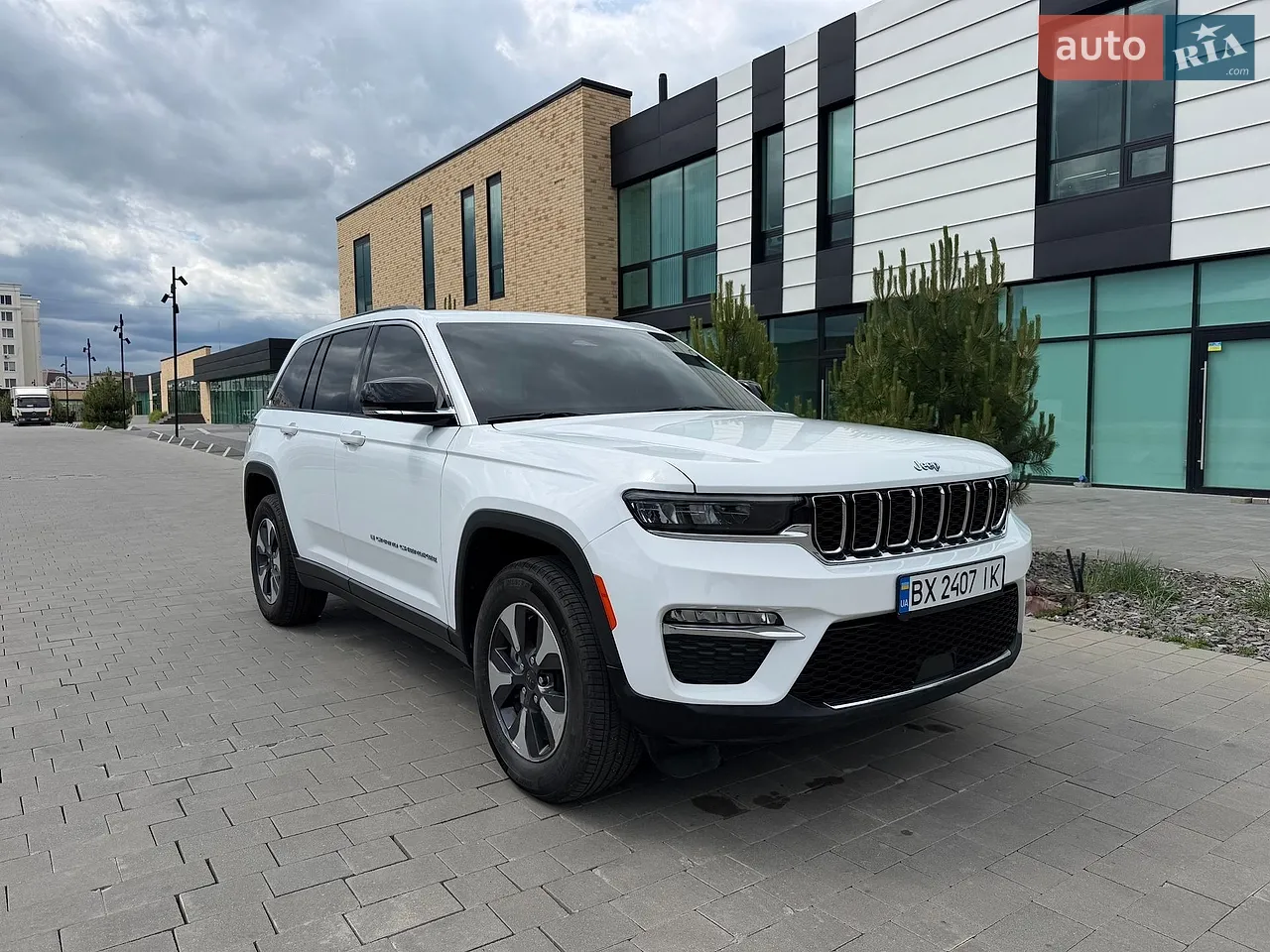 2023 Jeep Grand Cherokee - мініатюра 20