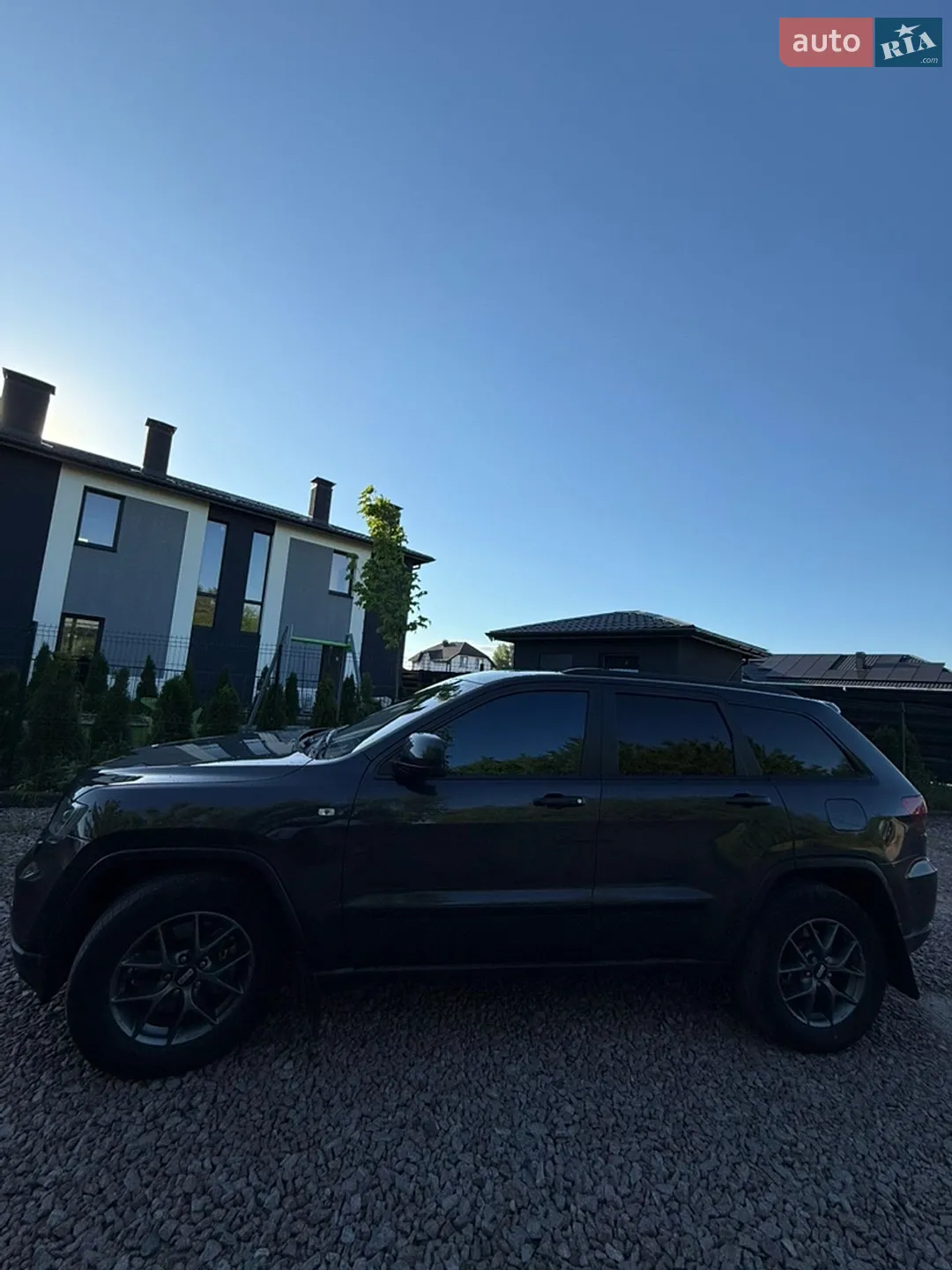 2011 Jeep Grand Cherokee - мініатюра 13