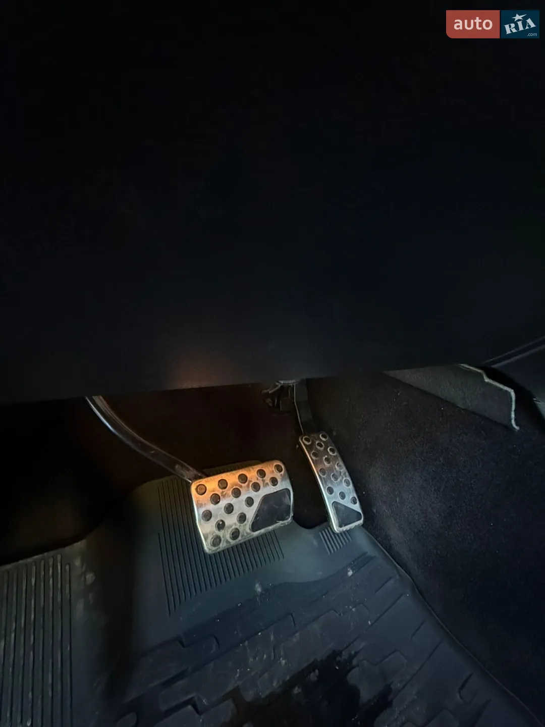2011 Jeep Grand Cherokee - мініатюра 21