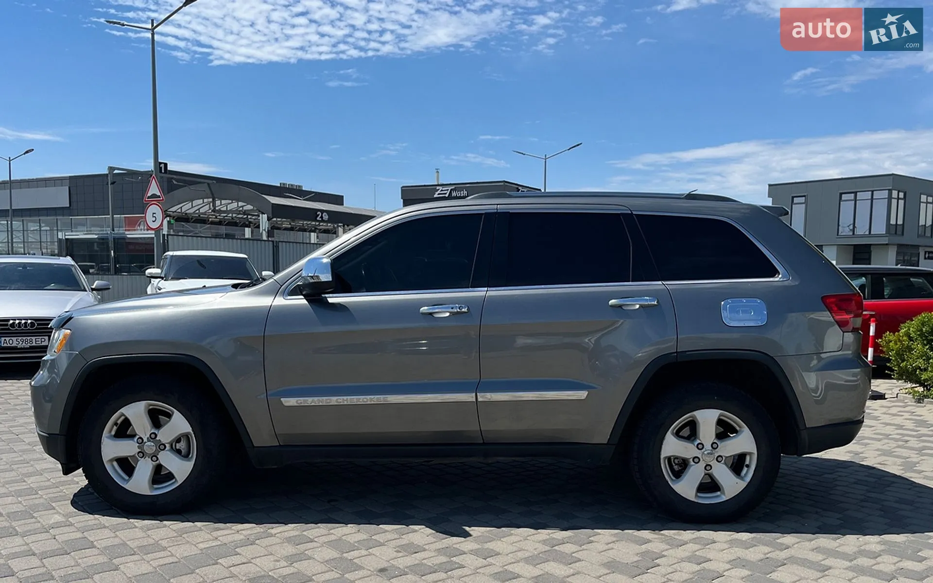 2012 Jeep Grand Cherokee - мініатюра 4