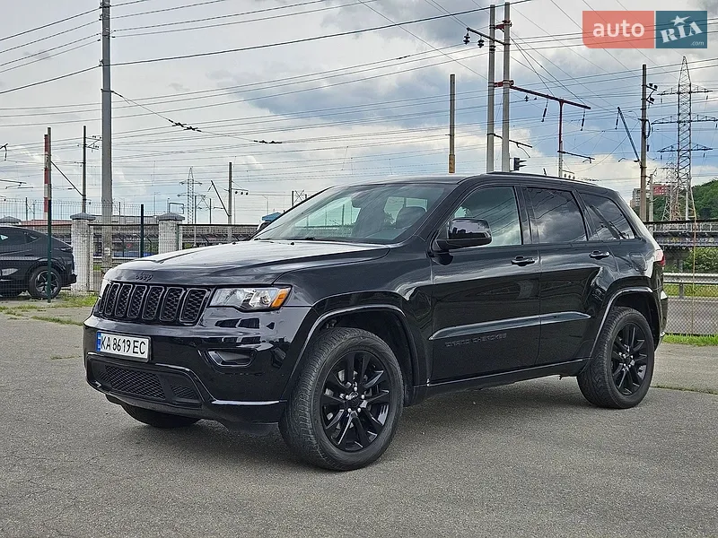 Jeep Grand Cherokee 2019 VIN 1C4RJFAG3KC840942 фото оголошення 2 з 72