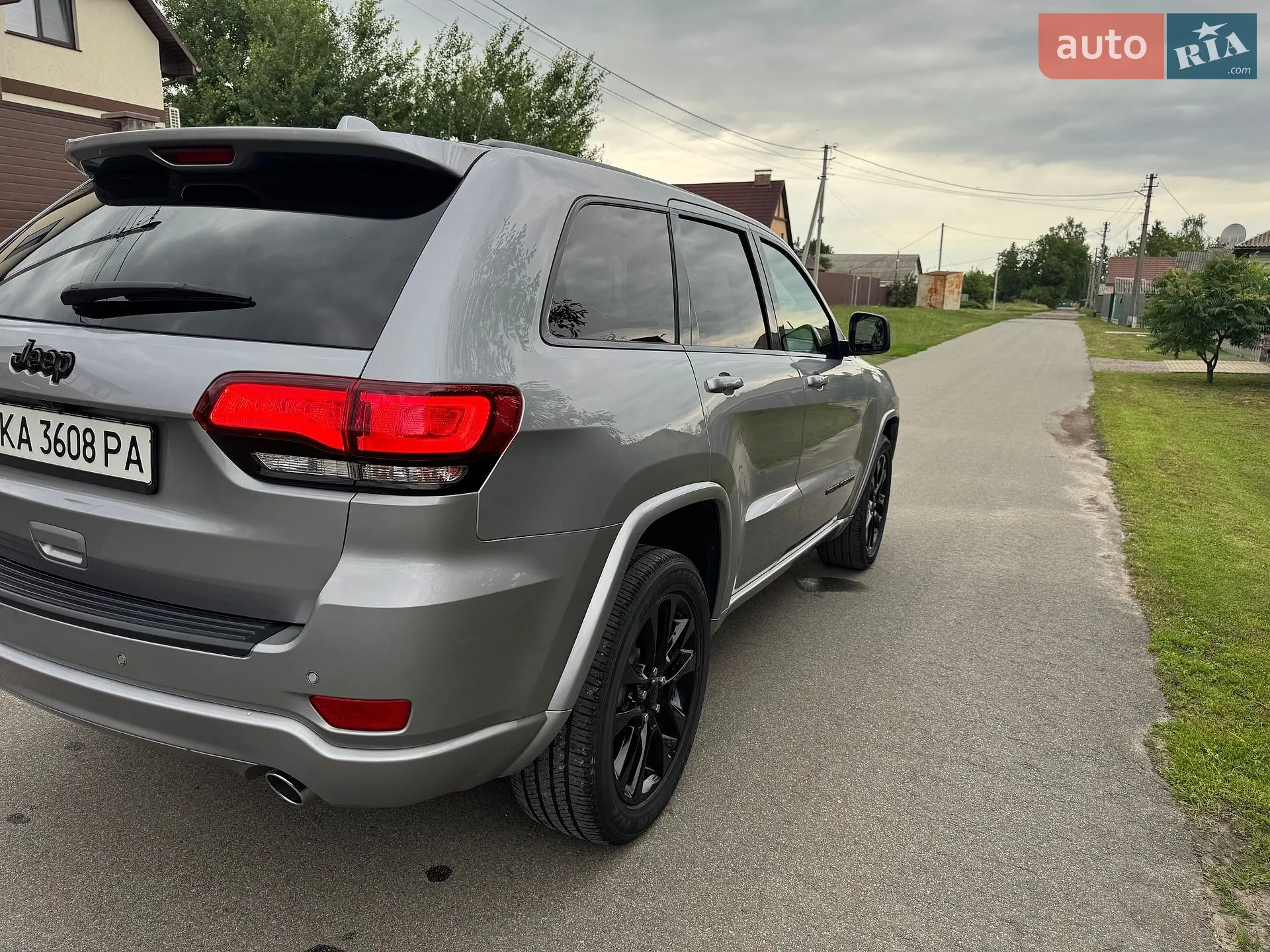 2020 Jeep Grand Cherokee - мініатюра 8
