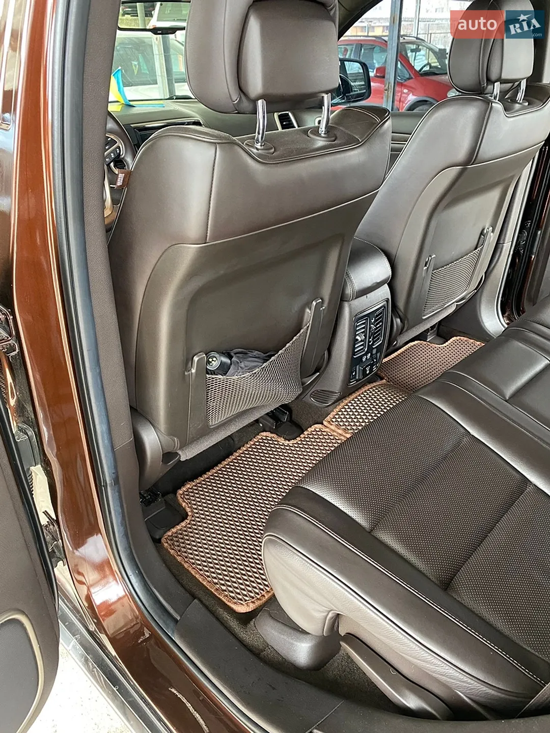 Jeep Grand Cherokee 2013 VIN 1C4RJFJM1EC320152 фото оголошення 9 з 23
