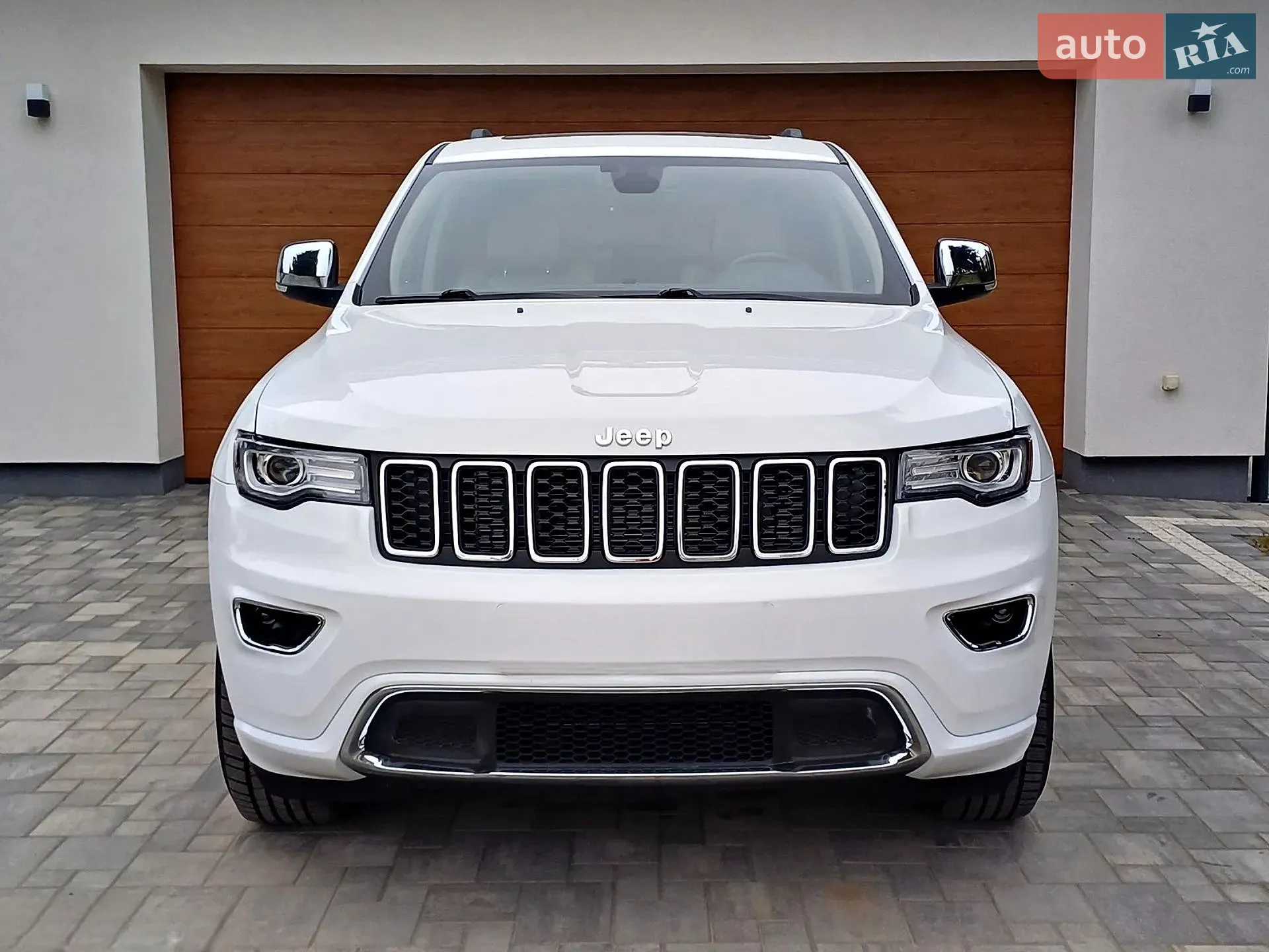 2017 Jeep Grand Cherokee - мініатюра 2