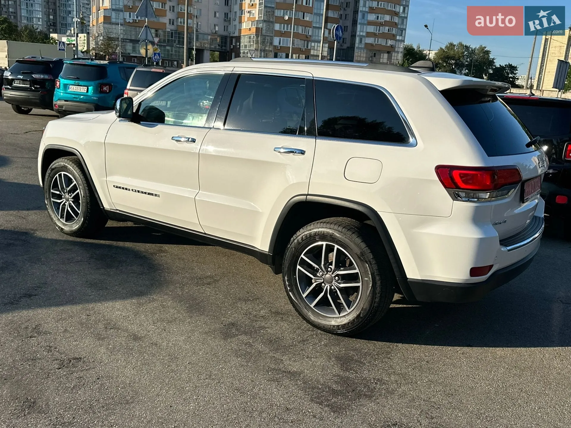 2020 Jeep Grand Cherokee - мініатюра 9