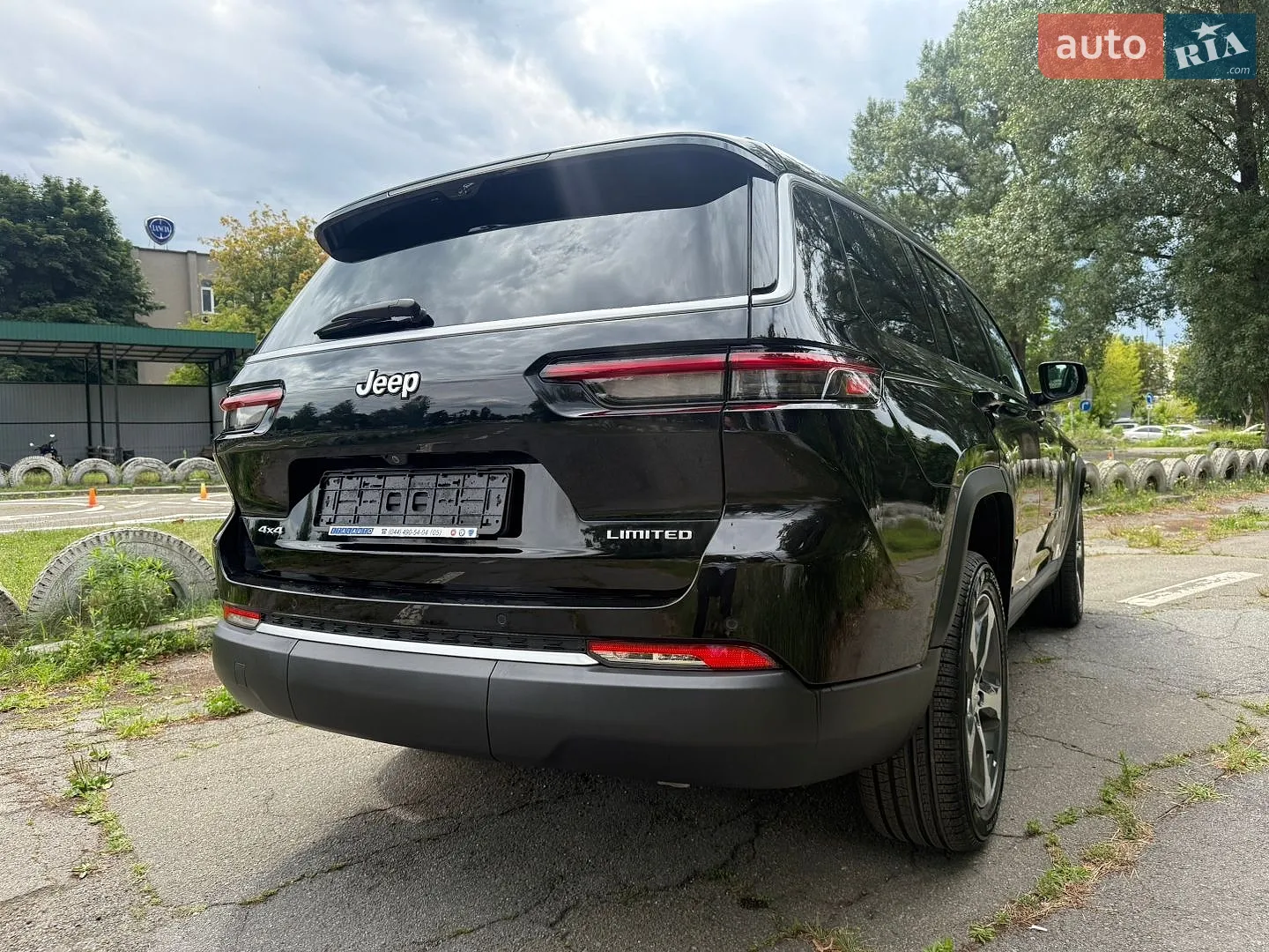 2023 Jeep Grand Cherokee - мініатюра 3