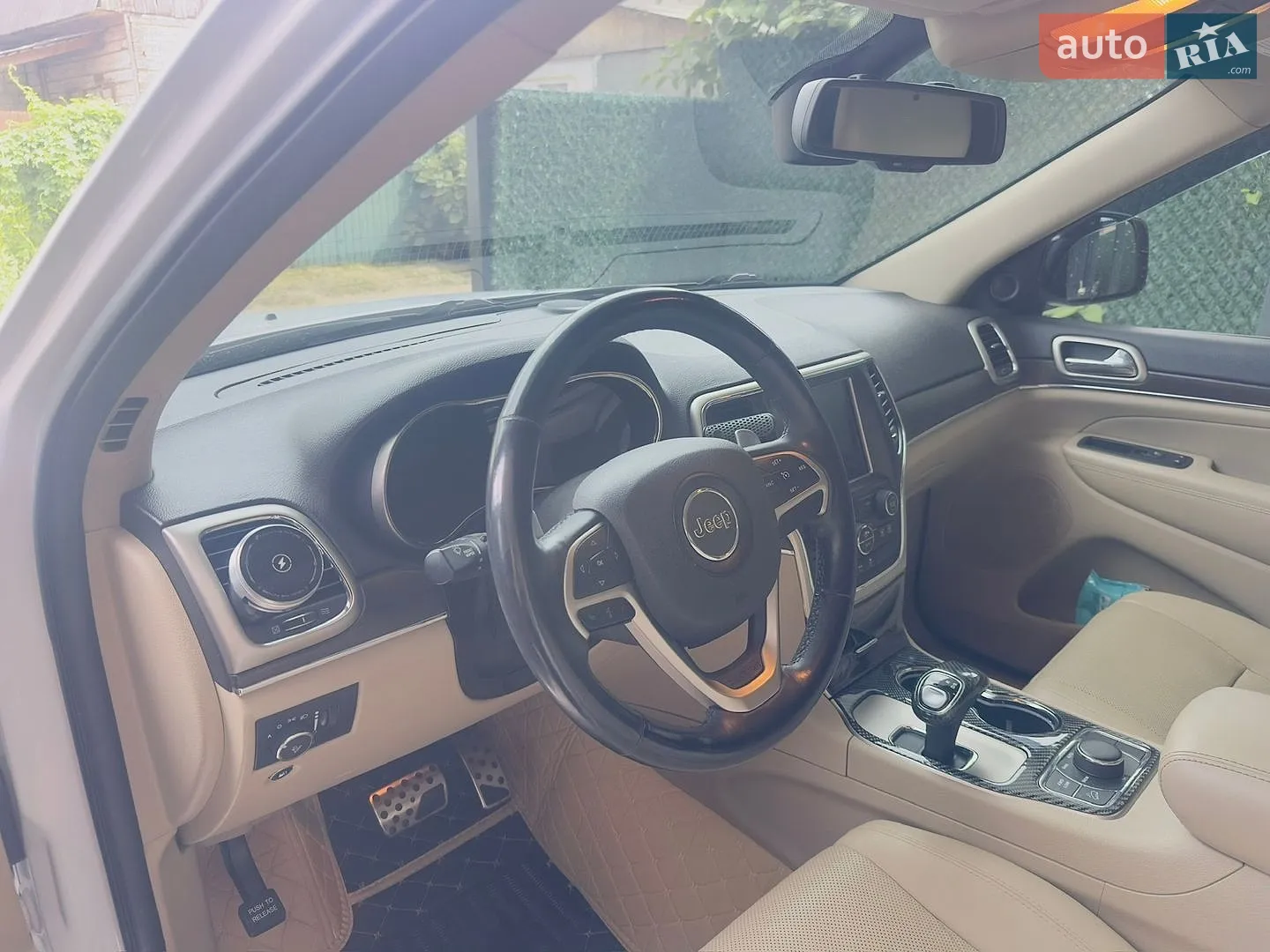 2014 Jeep Grand Cherokee - мініатюра 29