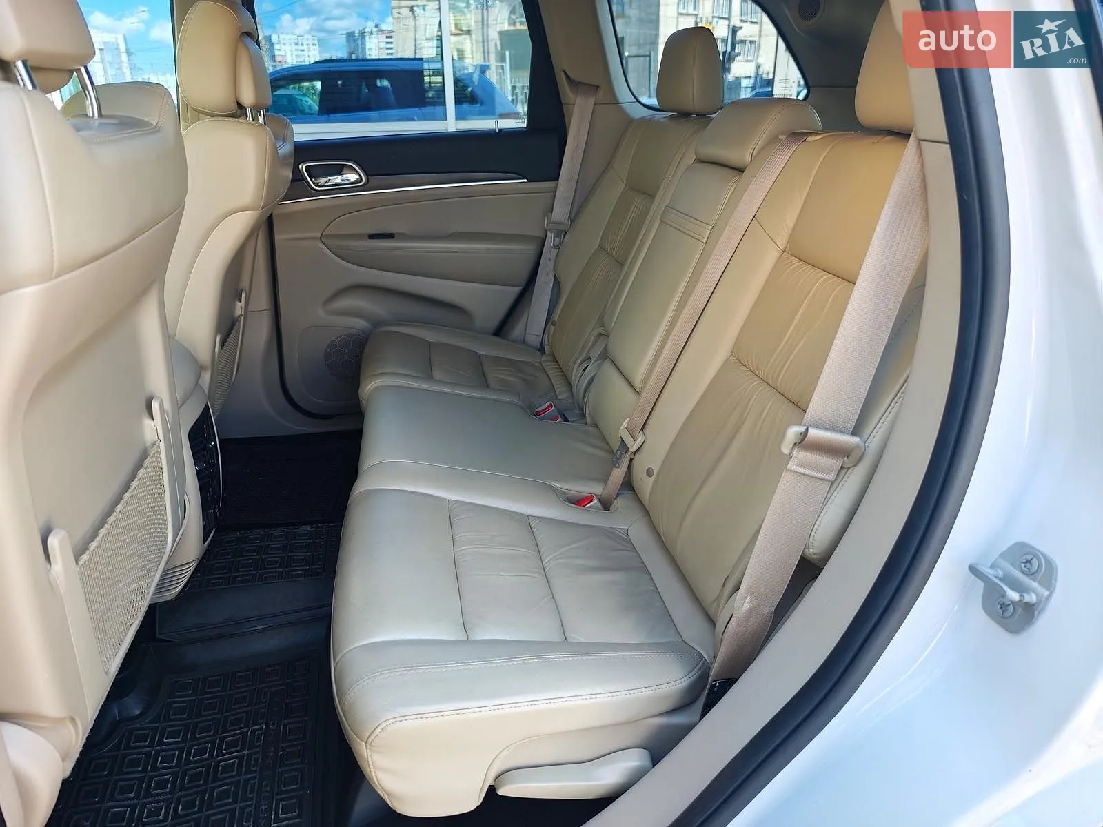 2014 Jeep Grand Cherokee - мініатюра 17