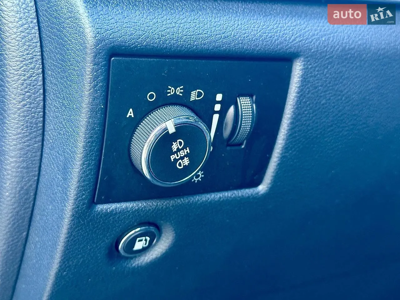 2014 Jeep Grand Cherokee - мініатюра 32