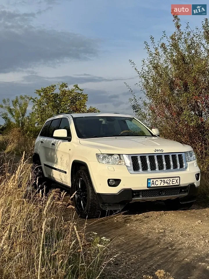 2011 Jeep Grand Cherokee - мініатюра 27