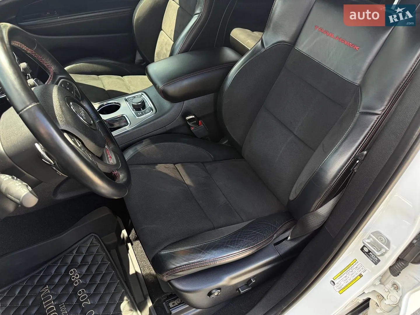 2020 Jeep Grand Cherokee - мініатюра 15
