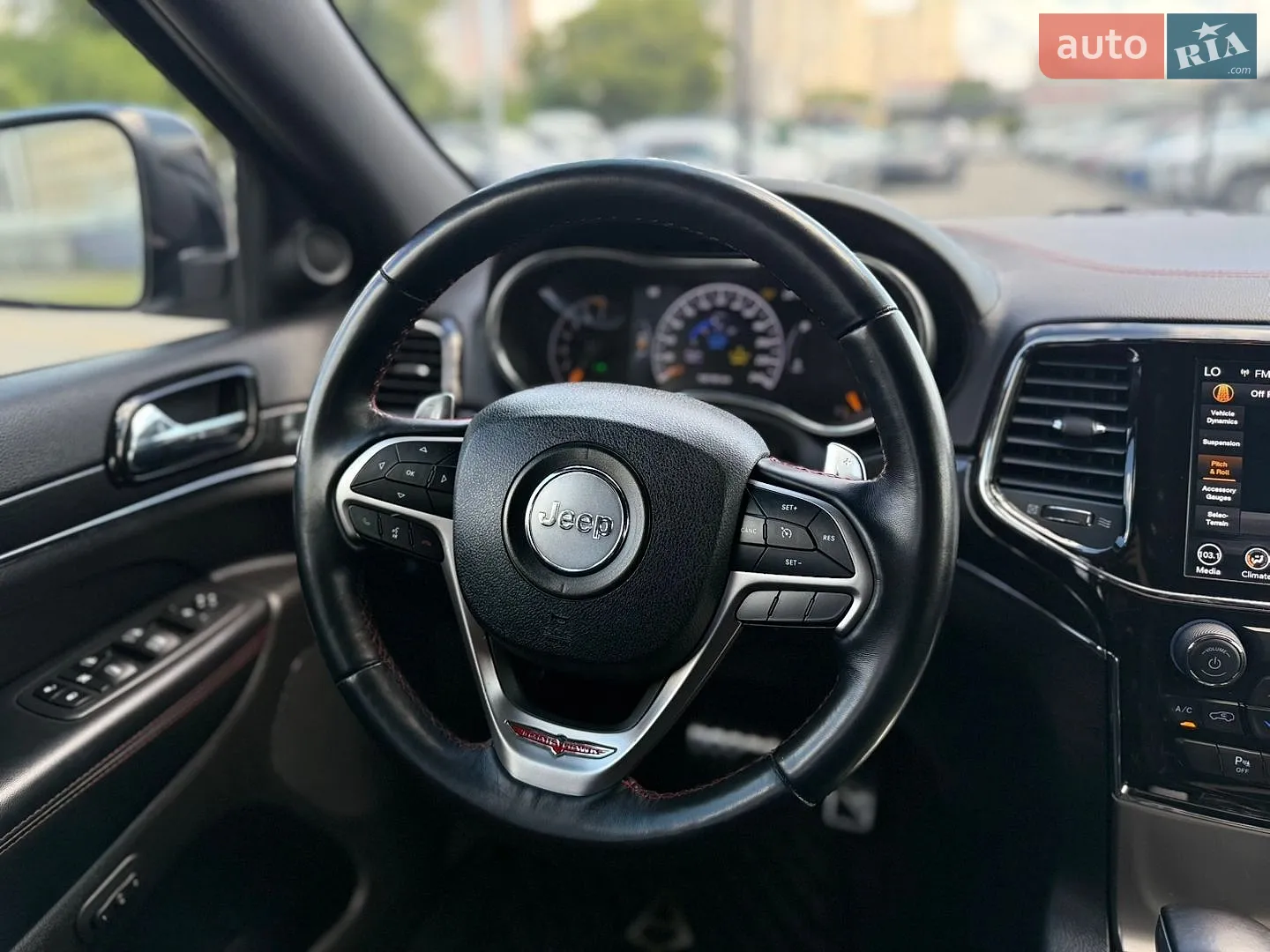 2020 Jeep Grand Cherokee - мініатюра 27