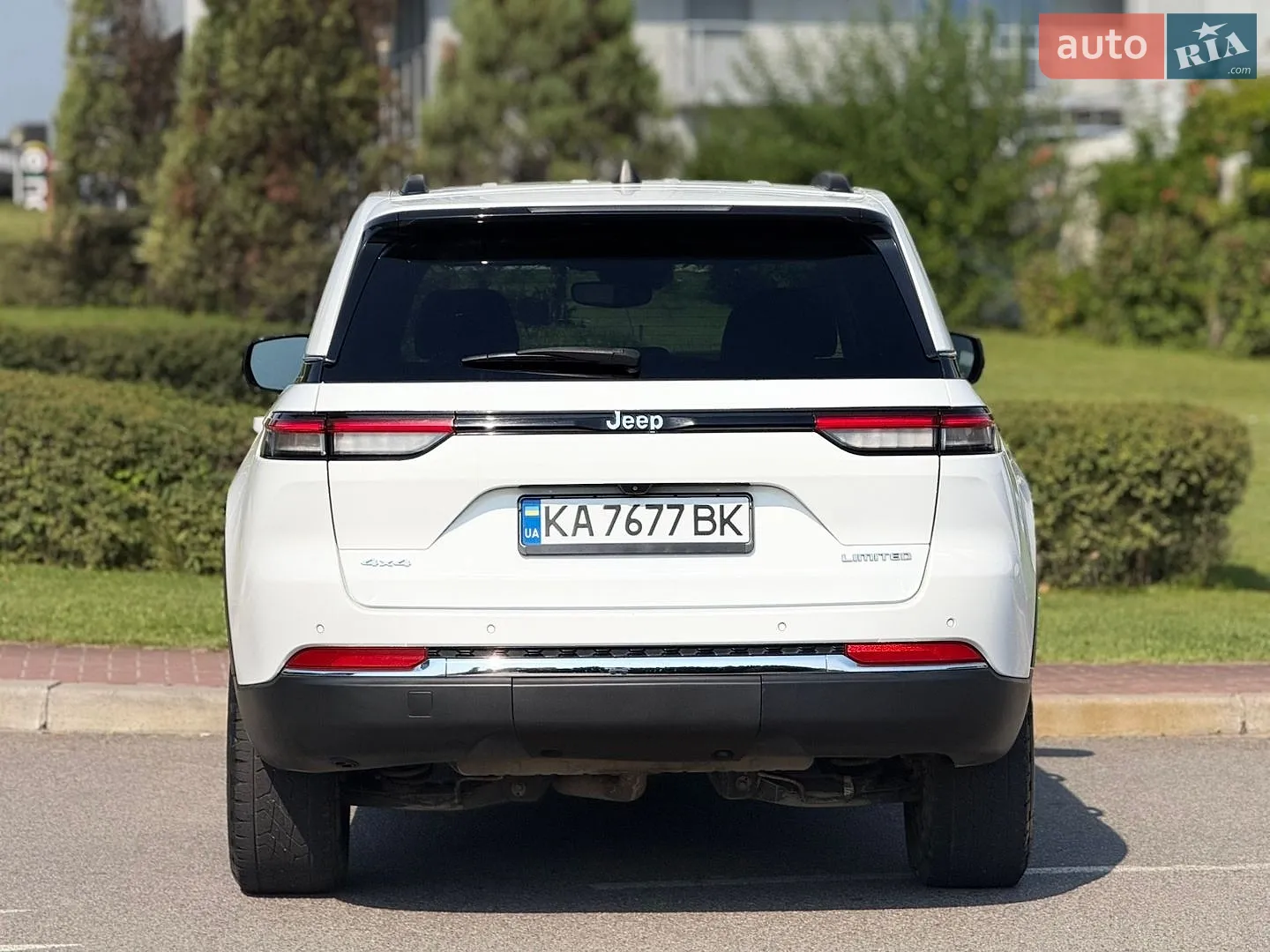 2022 Jeep Grand Cherokee - мініатюра 27