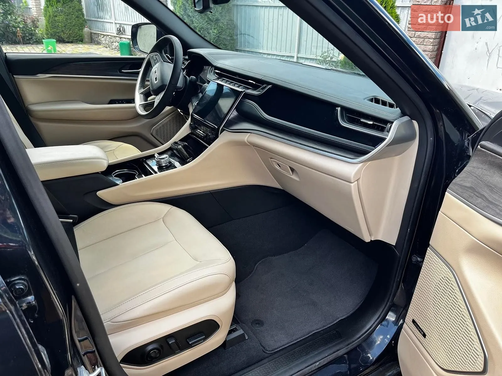 2022 Jeep Grand Cherokee - мініатюра 13