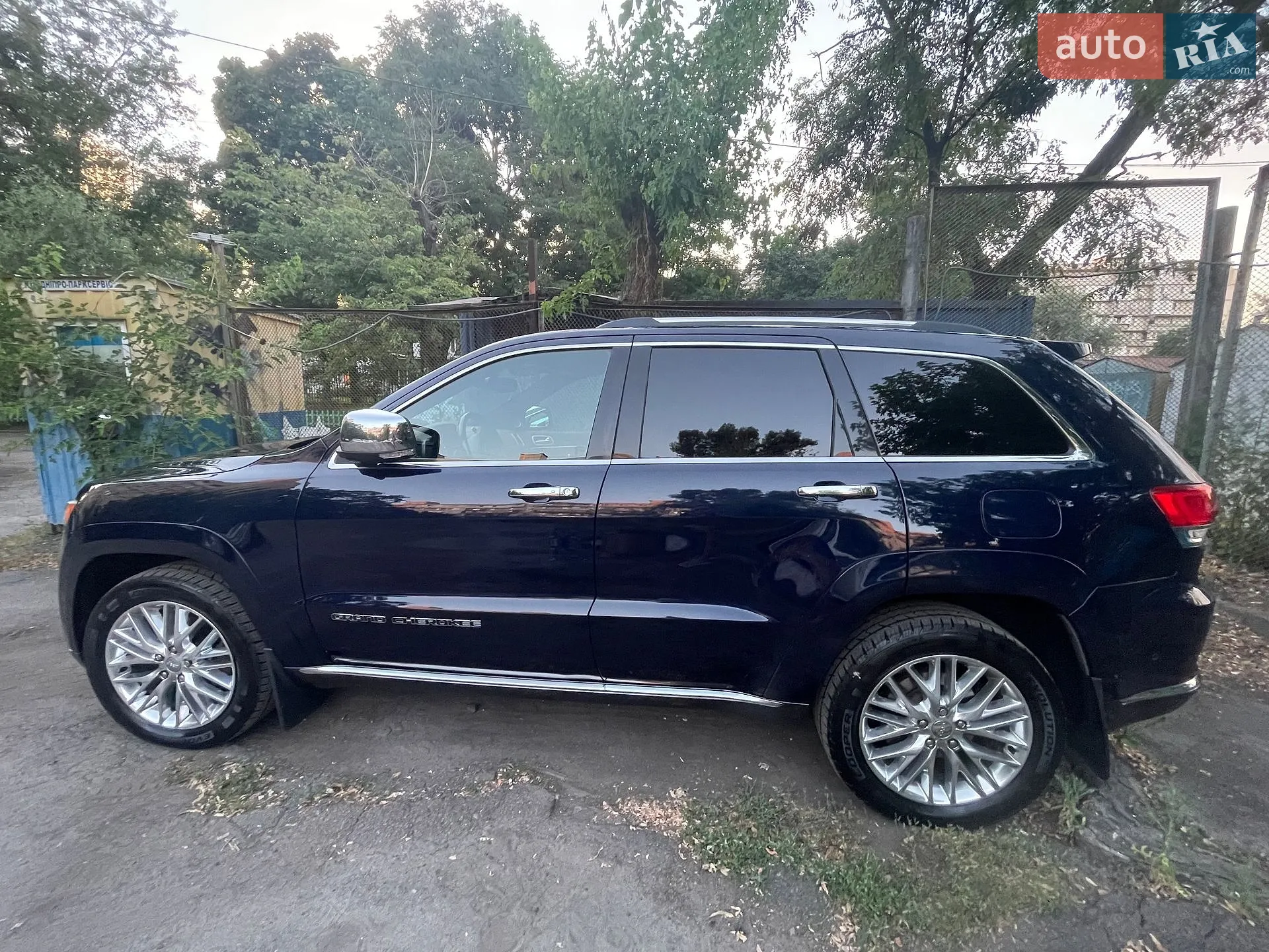 2016 Jeep Grand Cherokee - мініатюра 28