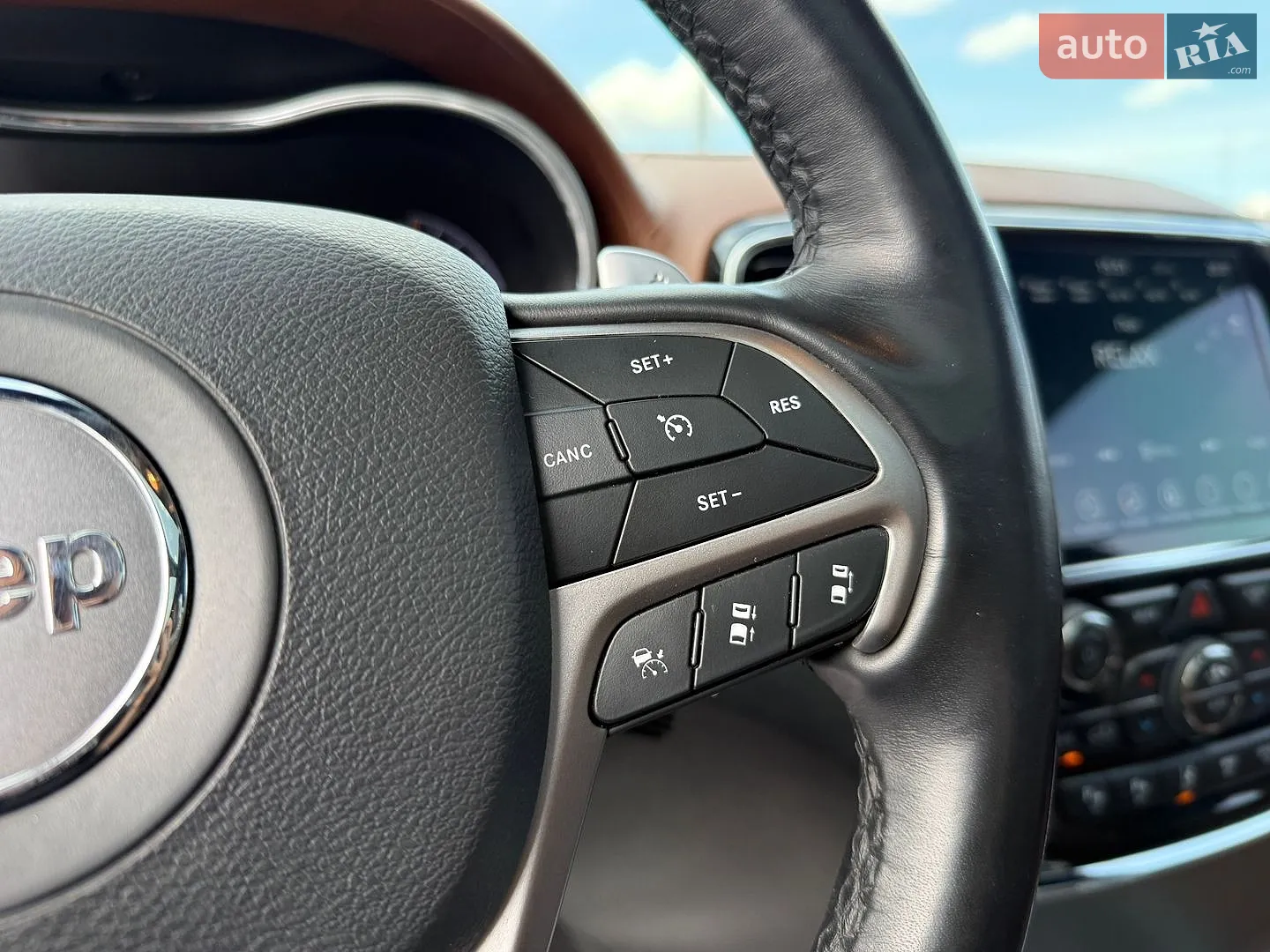 2021 Jeep Grand Cherokee - мініатюра 32