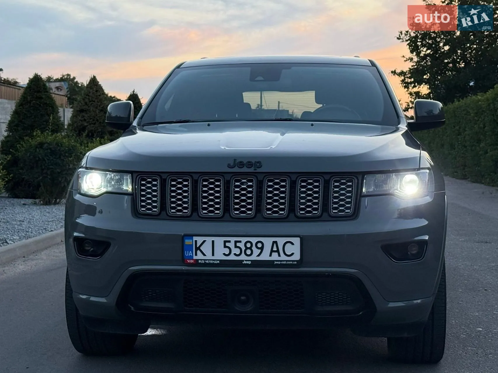 2021 Jeep Grand Cherokee - мініатюра 13